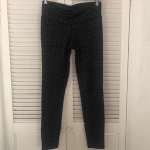Prana low rise full length yoga leggings.